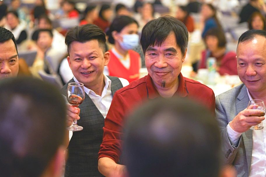 拓路前行·領跑未來 | 集團2023年度總結會暨2024迎新晚會圓滿結束！(圖32)